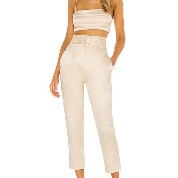 Guadalupe Pant in Vanilla
Camila Coelho
Color: Vanilla
Size: XXS - Picture 1 of 4